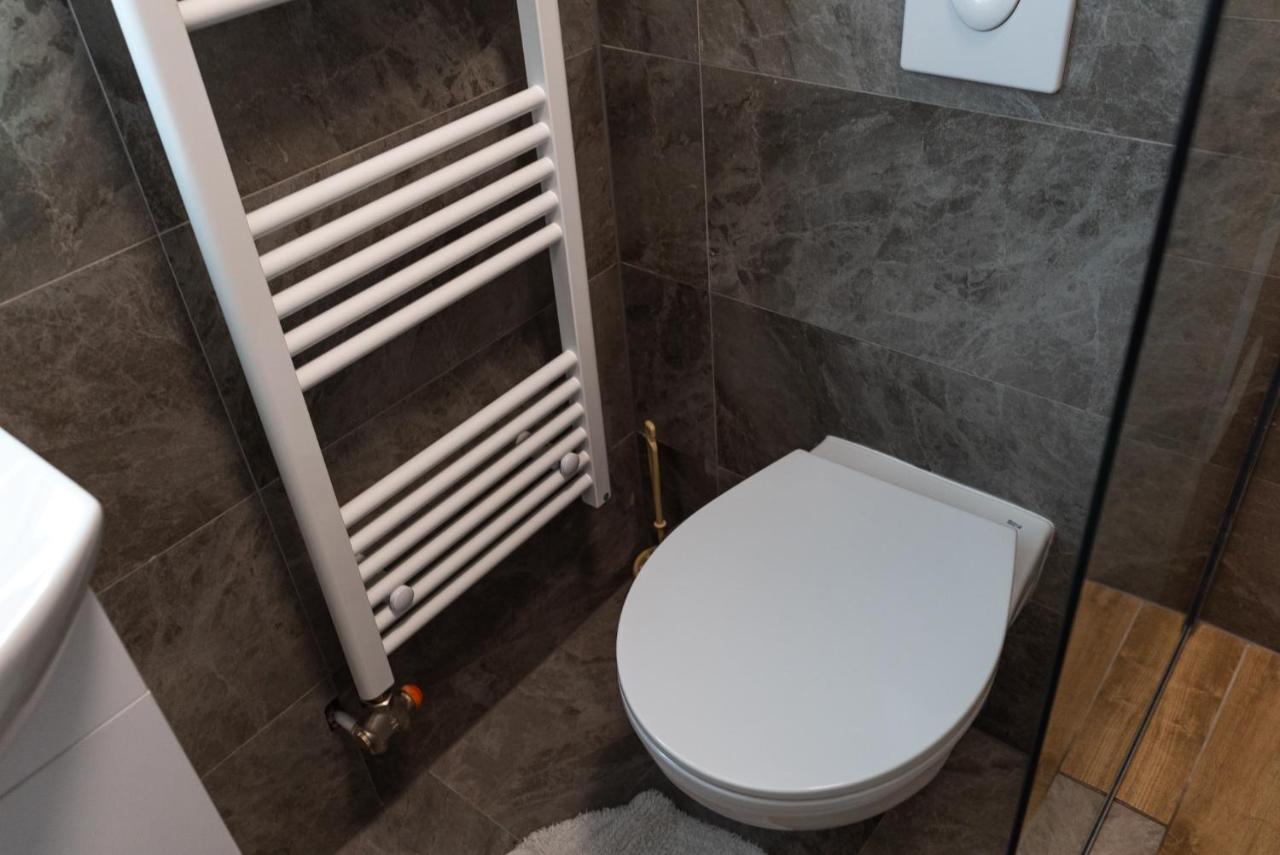 Lux Apartment III Prijedor Buitenkant foto